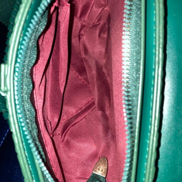 Neiman Marcus Emerald Green PU Leather Crocodile Saddle Bag - Picture 3 of 5